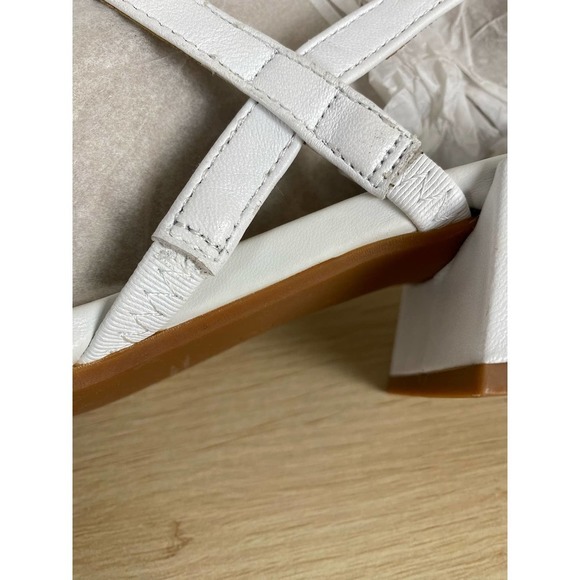Kenneth Cole Maisie White Sandals Heels size 9.5 NWT - Picture 7 of 11